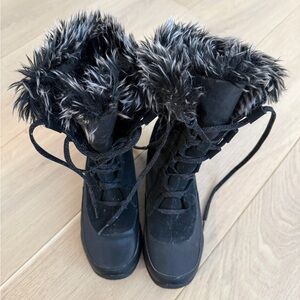 Women's North Face Black Fur-Lined Winter Boots
